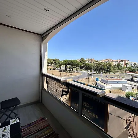 Renove Avec Parking Au Cap D'agde - Fr-1-249-444 Agde
